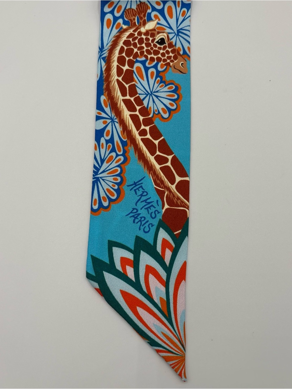 Hermès The Three Graces Twilly Scarf Blue Orange Giraffe Floral Silk - Picture 4 of 6